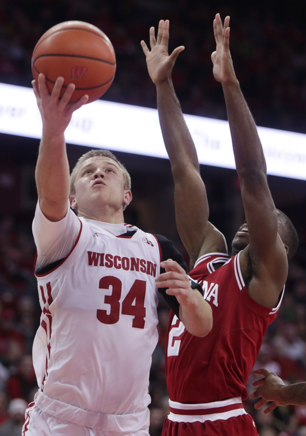 06BadgersIndiana1204AJA-01022018203450